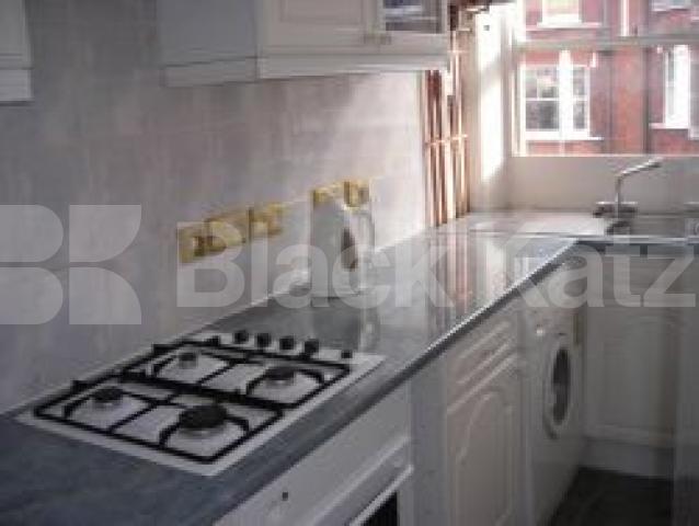 			1 Bedroom, 1 bath, 1 reception Flat			 Constantine Road, BELSIZE PARK NW3